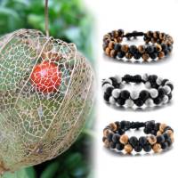 Bracciali intrecciati